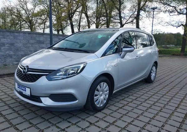śląskie Opel Zafira cena 47900 przebieg: 135503, rok produkcji 2017 z Lubliniec